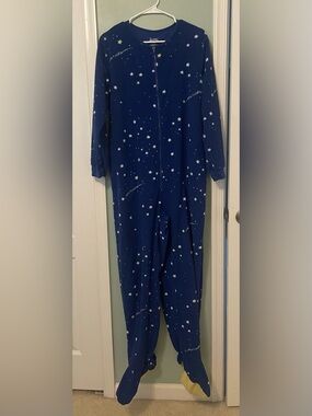 Nick & Nora  “Starry Starry Night” Print One-Piece Pajama Footed Jumpsuit